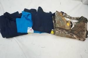 lot 611 image: New 3x t shirts with tags