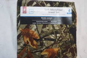 lot 614 image: Full size microfiber sheet set