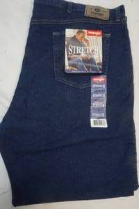 lot 647 image: Wrangler jeans 46x30