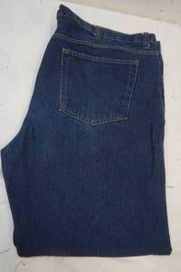 lot 652 image: Mens blue jeans 46x30