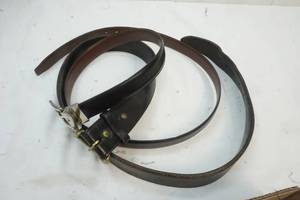 lot 658 image: Mens large belts (50-52)