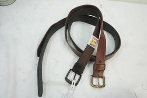 lot 659 image: Mens large belts (50-52)