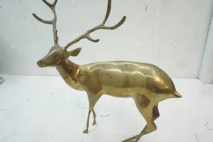 lot 665 image: Brass Deer