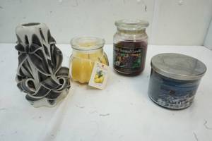 lot 684 image: Candles