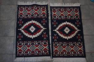 lot 689 image: rugs