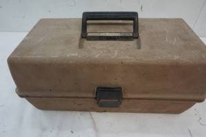 lot 739 image: Fishing tackle box, tackle