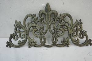 lot 743 image: Cast iron wall art