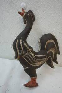 lot 746 image: Cast iron roster