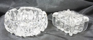 lot 135 image: Beautiful Heavy Cut Glass Crystal Ashtray, Crystal Heisey Crystolite Style Cigarette Covered Box...