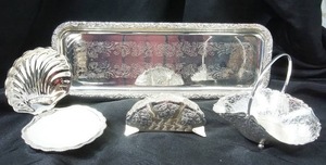 lot 142 image: Sweden Silver-Plated Metall Service Ware Tray Platter Silver Clamshell Handled Basket Napkin Towel Holder...