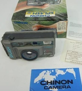lot 73 image: Splash Auto Focus All Weather Proof DX Program Waterproof 35mm Camera...