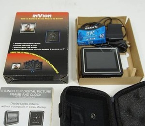 lot 74 image: Tilt to Switch from Photo to Clock Digital Photo Frame...