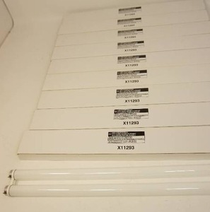lot 115 image: REPLACEMENT BULBS FOR SYLVANIA FBO29835XPSSECO OCTRON CURVALUME 3500K 29W...