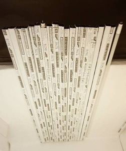 lot 116 image: Tube Lighting 8015060110 RPT-TOTALTUBE-T5-46IN-5000K For use with electronic ballasts UL LISTED E361390...
