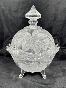 lot 119 image: Large Mid-Century Footed Crystal Glass Bowl & Lid Vintage Holiday Elegant Candy DishFruit Bowl...
