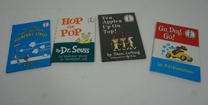 lot 13 image: Collectible Vintage Hard Cover Books By Dr. Seuss I Can Read It All By Myself Beginner Books...