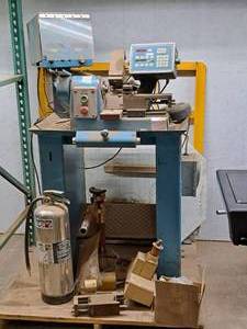 lot 12 image: McLean Model 500 Lathe