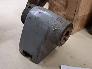 lot 63 image: T-Slot Collet Closer