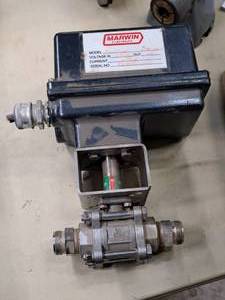 lot 65 image: Marvin 34 Electric Motor Ball Valve 34 CF8M 1000WOG
