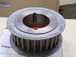 lot 67 image: Gates Poly Chainr GT Sprocket
