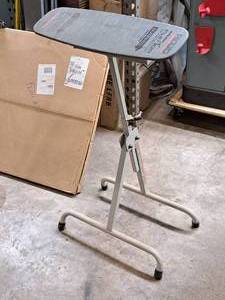 lot 27 image: Rigid Flip Top Portable Work Support