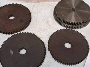 lot 82 image: Lot of (4) Gears