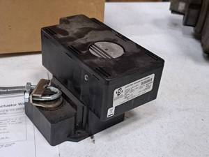 lot 92 image: Electric Rotary Actuary