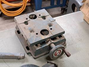 lot 100 image: Reeves Motor Pulley 91B-H280