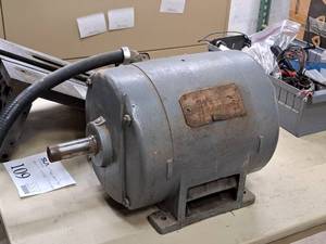 lot 108 image: GE Triclad 3-Phase Electric Induction Motor 5K215AG9710