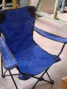 lot 214 image: Collapsible Chair