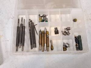 lot 158D image: Plastic Parts Organizer Case with Small Taps