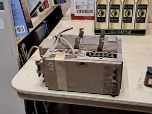 lot 260 image: Juki 3-Phase 0.53.0W 3-Motor Controller U1AHCS