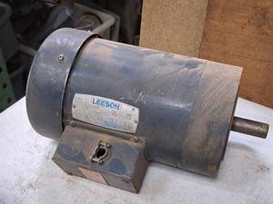 lot 279 image: Leeson 3-HP 3-Phase Electric AC Electric Motor C145T34FC4A