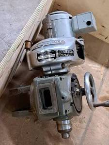 lot 308 image: Bridgeport Right Angle Mill Head