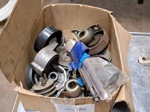lot 330 image: Lot of (1 Box) Assorted Pulleys and Belt Tighteners