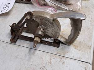 lot 336 image: Mall Saw Attachment