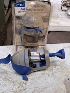 lot 340 image: Lot of (2) Multi-Grip Portalock 360-degree Bar Clamp Base