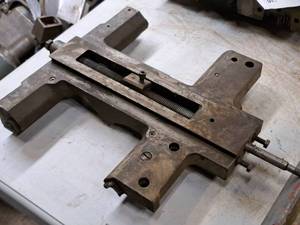 lot 417 image: Machine Carriage Saddle