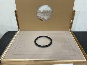 lot 27 image: 2000 PC Puzzle Board