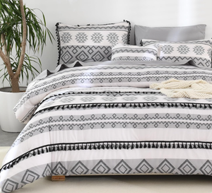 lot 507 image: Bed in A Bag, Boho Bedding Comforter with Sheet Sets