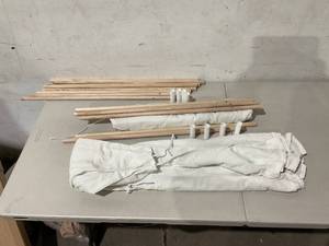 lot 548 image: LOT OF 3 Childrens Teepee