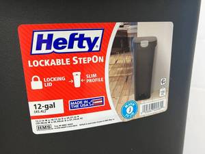 Hefty Lockable Step-On Can