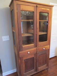 lot 1 image: Antique Pie Safe, Pierced Tin Sides