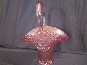 lot 42 image: Stunning Pink Basket