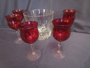 lot 50 image: P.House Ice Bucket, Cranberry Stems