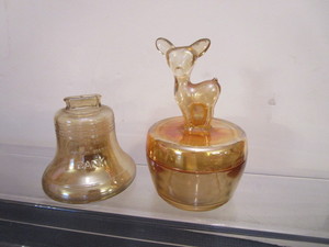 lot 65 image: Carnival Glass Bank & Dish