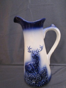 lot 68 image: Stag Pitcher