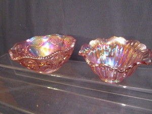 lot 77 image: Carnival Glass Bowls