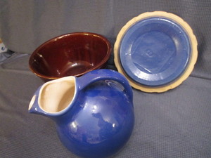 lot 86 image: Marcrest Bowl, Quiche, RW Pitcher