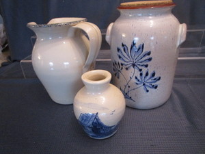 lot 117 image: Pottery Canister, Pitcher, Jug